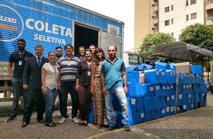 Processos arquivados no Juizado de Cachoeiro de Itapemirim são doados para reciclagem