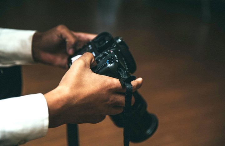 Fotógrafo de Barra de São Francisco deve indenizar cliente insatisfeita