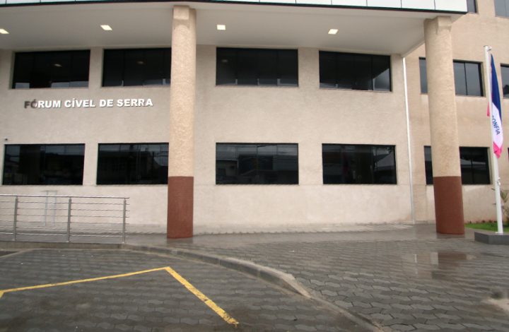 Varas Cíveis de Serra: começa a mudança da 1ª e da 3ª Vara para o novo Fórum e o atendimento fica suspenso semana que vem