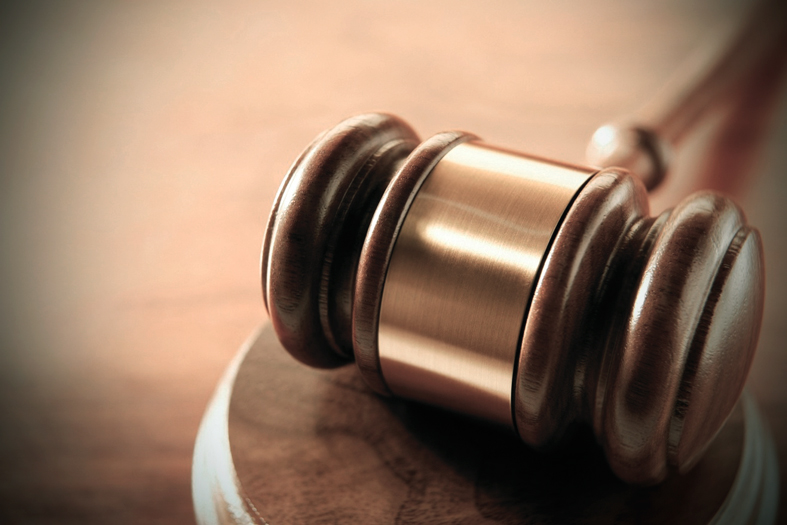 Gavel, um martelinho utilizado por juízes ao decretarem sentenças.