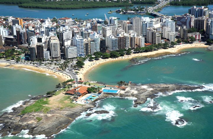 Idosa será indenizada por Prefeitura de Guarapari após queda de abrigo em ponto de ônibus
