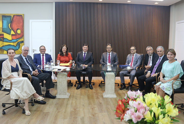 Eficiência na prestação de serviços é pauta principal  da presidência com os desembargadores supervisores