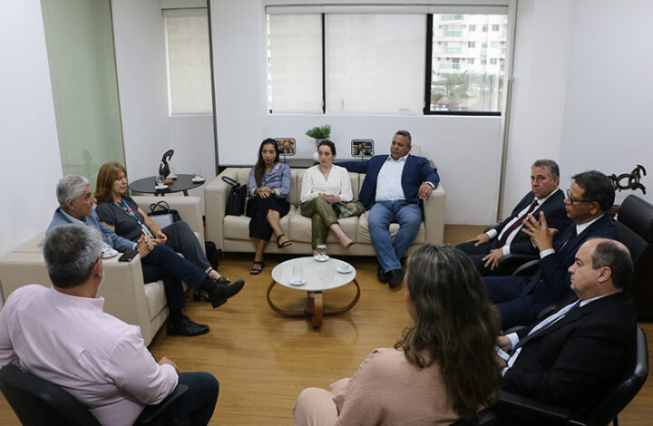 Supervisor das Varas Criminais e secretários da Saúde e da Justiça tratam da Política Antimanicomial