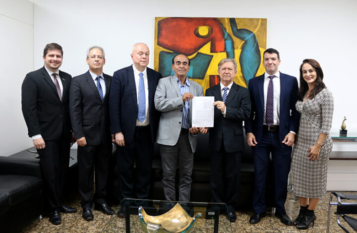 TJES, Prefeitura de Aracruz e OAB-ES assinam convênio para acelerar digitalização de processos