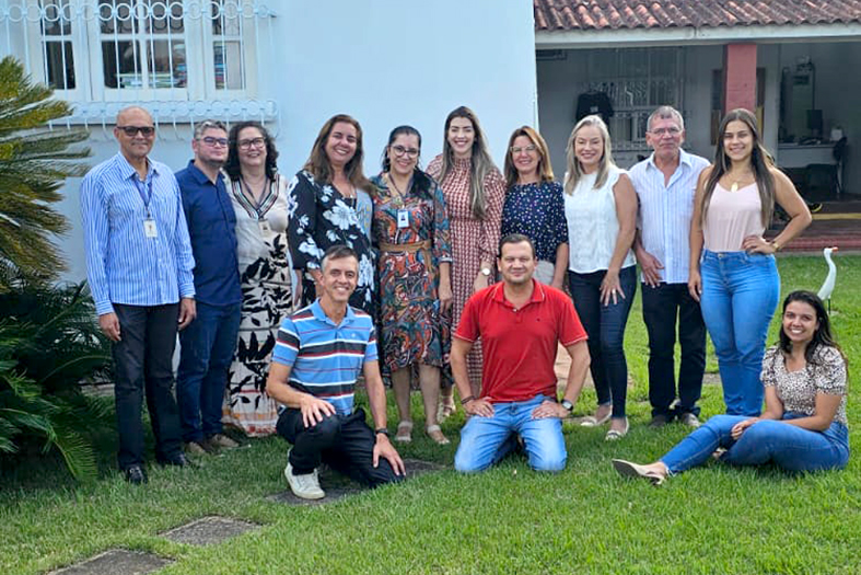 Servidores do judiciário capixaba posam para foto.