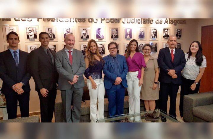 Magistradas do Espírito Santo auxiliam o DMF na implantação do SEEU em Alagoas