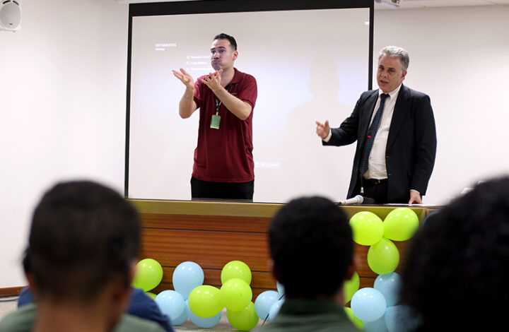 TJES faz homenagem a pessoas com deficiência que colaboram com a Justiça estadual