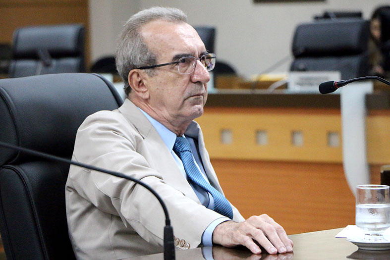 Dair José Bregunce.