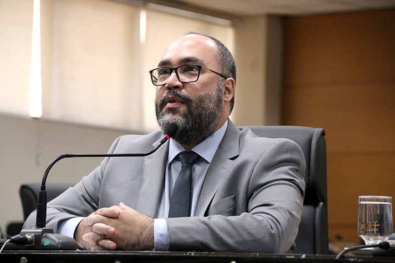 João Thiago de França Guerra.