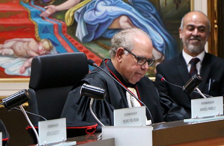 Decano do TJES faz discurso de saudação ao novo presidente e à mesa diretora do biênio 2020/2021