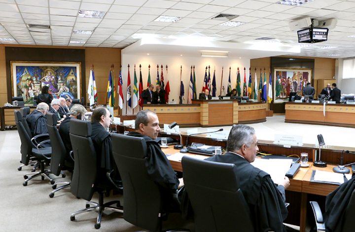 Sessão do Tribunal Pleno julga 7 Ações Diretas de Inconstitucionalidade