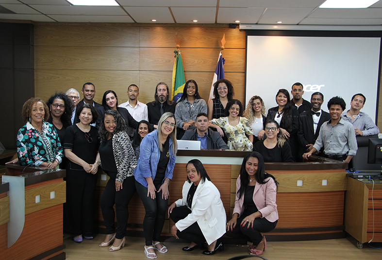 turma visita sala de sessões