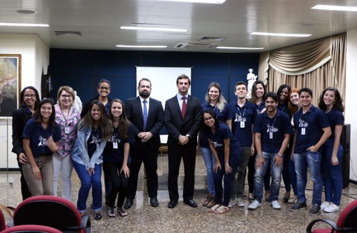 Residentes em Jornalismo são recebidos por Juízes e conhecem funcionamento do Poder Judiciário