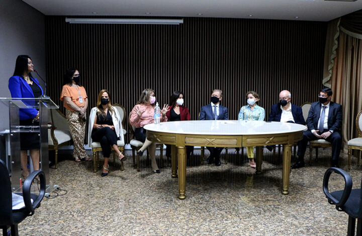 TJES e instituto Win renovam parceria para ajudar vítimas de violência doméstica