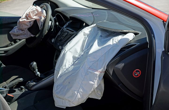 Motorista sofre queimaduras de 3º grau após airbag ser acionado e Justiça condena montadora
