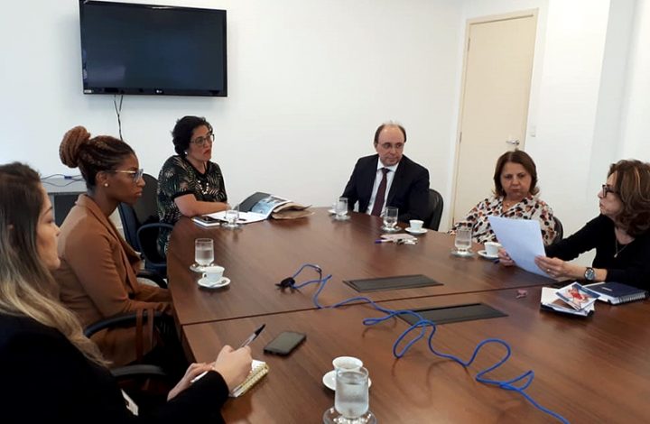 Comissão Estadual Judiciária de Adoção CEJA-ES recebe representantes do Consulado Americano do RJ