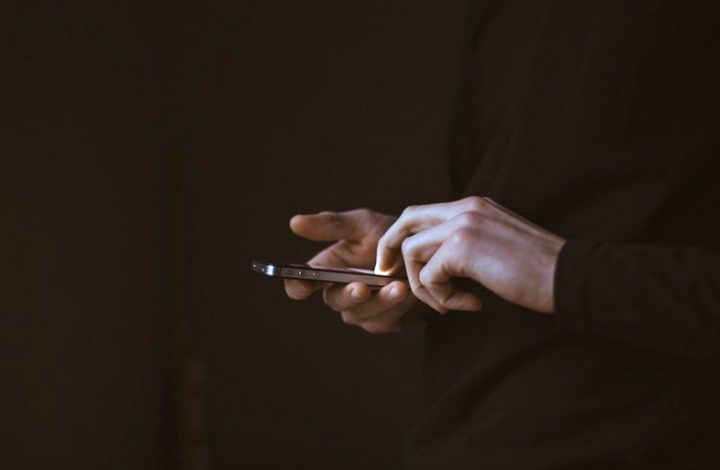 Consumidor que adquiriu celular com defeito terá aparelho substituído em 10 dias
