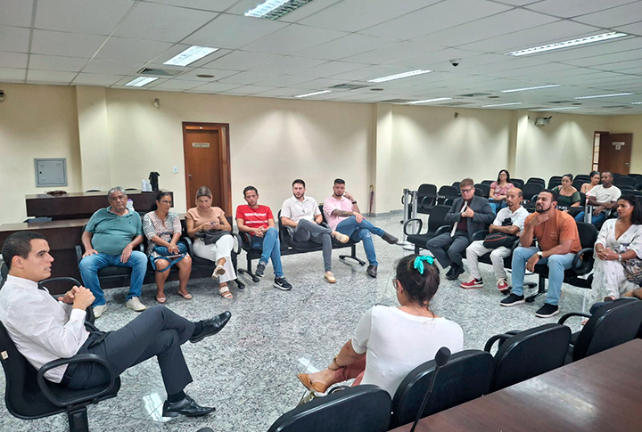 Comissão de Soluções Fundiárias promove audiência de mediação em Cariacica