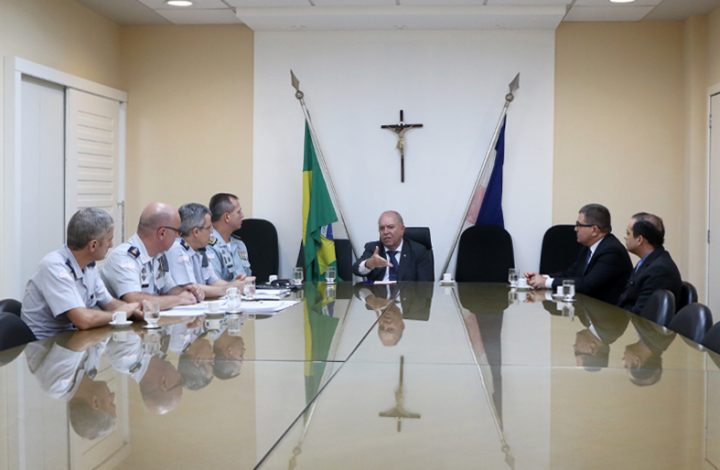 Presidente do TJES recebe o Comandante Geral da PMES e o Procurador Geral do Estado