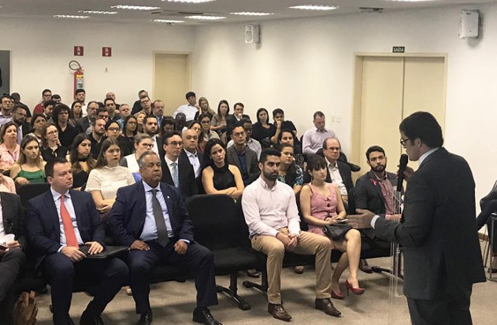 Normas fundamentais de Processo Civil foram tema de palestra na EMES nesta sexta-feira (05)