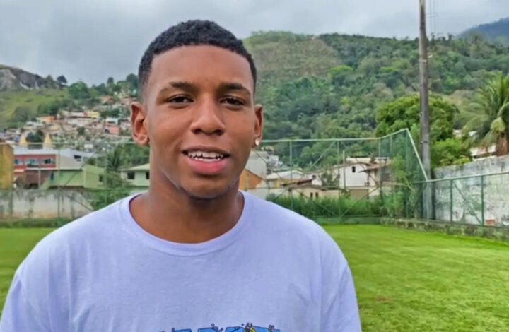 Max é o novo participante do projeto de adoção Esperando por Você