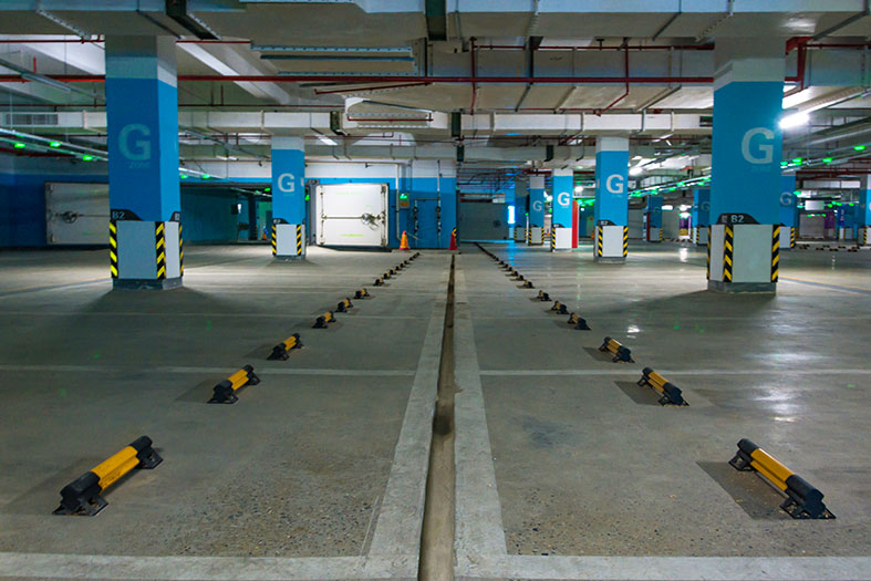 estacionamento vazio