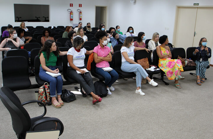 Fórum de profissionais de serviço social e psicologia se reúne na próxima sexta-feira, 25