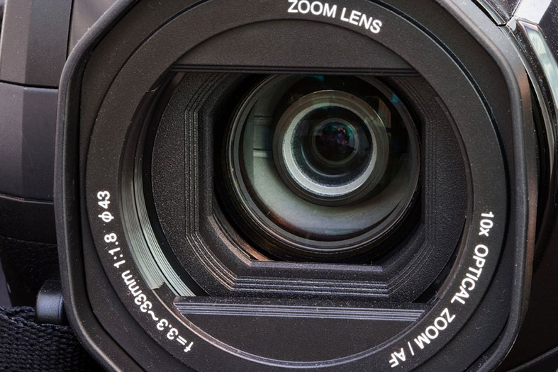 lente de uma câmera filmadora