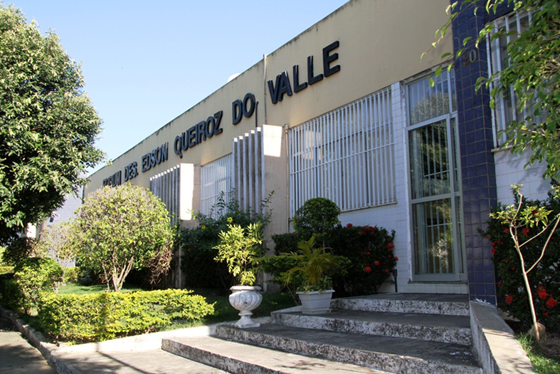 Fachada do prédio do fórum da comarca de presidente kennedy, espírito santo.