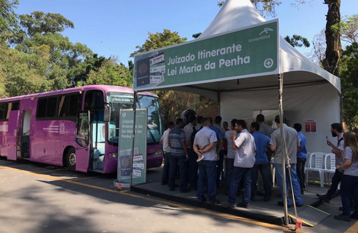 Empresa da Grande Vitória atrai mais de 5 mil pessoas em ação de prevenção à violência familiar