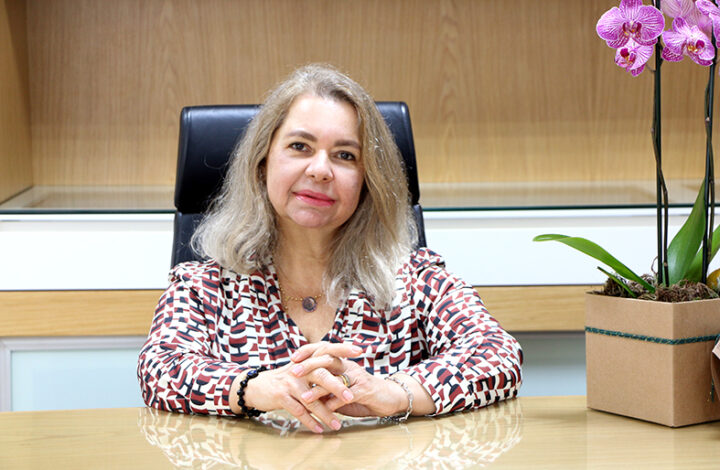 Desembargadora ouvidora da Mulher é a convidada do Podcast Just Talk desta semana