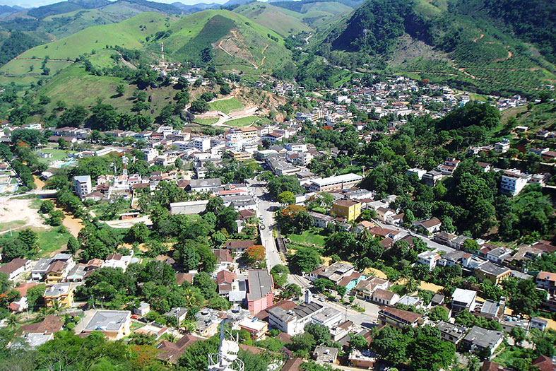 Vista aérea do município de Mimoso do Sul, no extremo sul do Estado do Espírito Santo.