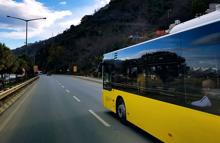 Passageira que não conseguiu embarcar em ônibus deve ser indenizada por empresa