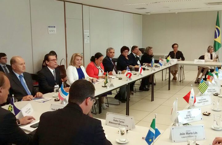 Presidente do TJES participa de reunião com a Presidente do CNJ e do STF, ministra Cármen Lúcia