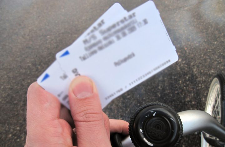 Consumidor é indenizado após ser impedido de entrar em evento por conta de bilhete duplicado