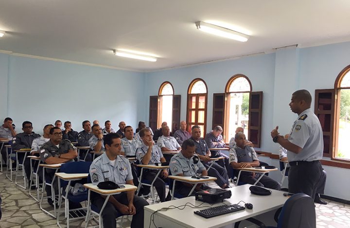 Policiais da reserva que atuam no Poder Judiciário Estadual participam de curso de reciclagem