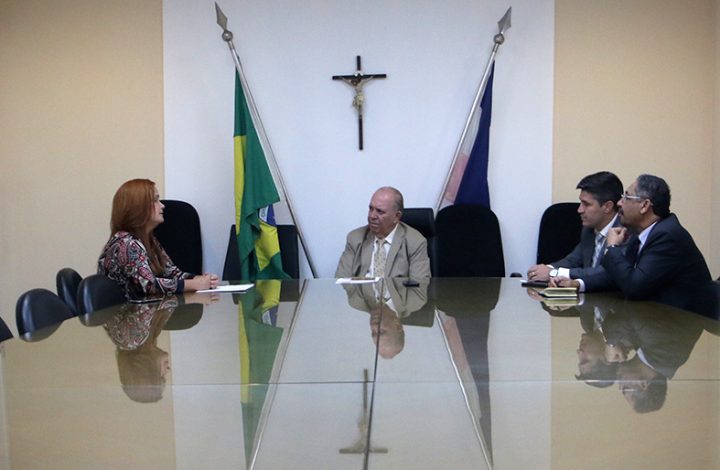 Presidente do TJES recebe Presidentes de Associações de Procuradores Municipais
